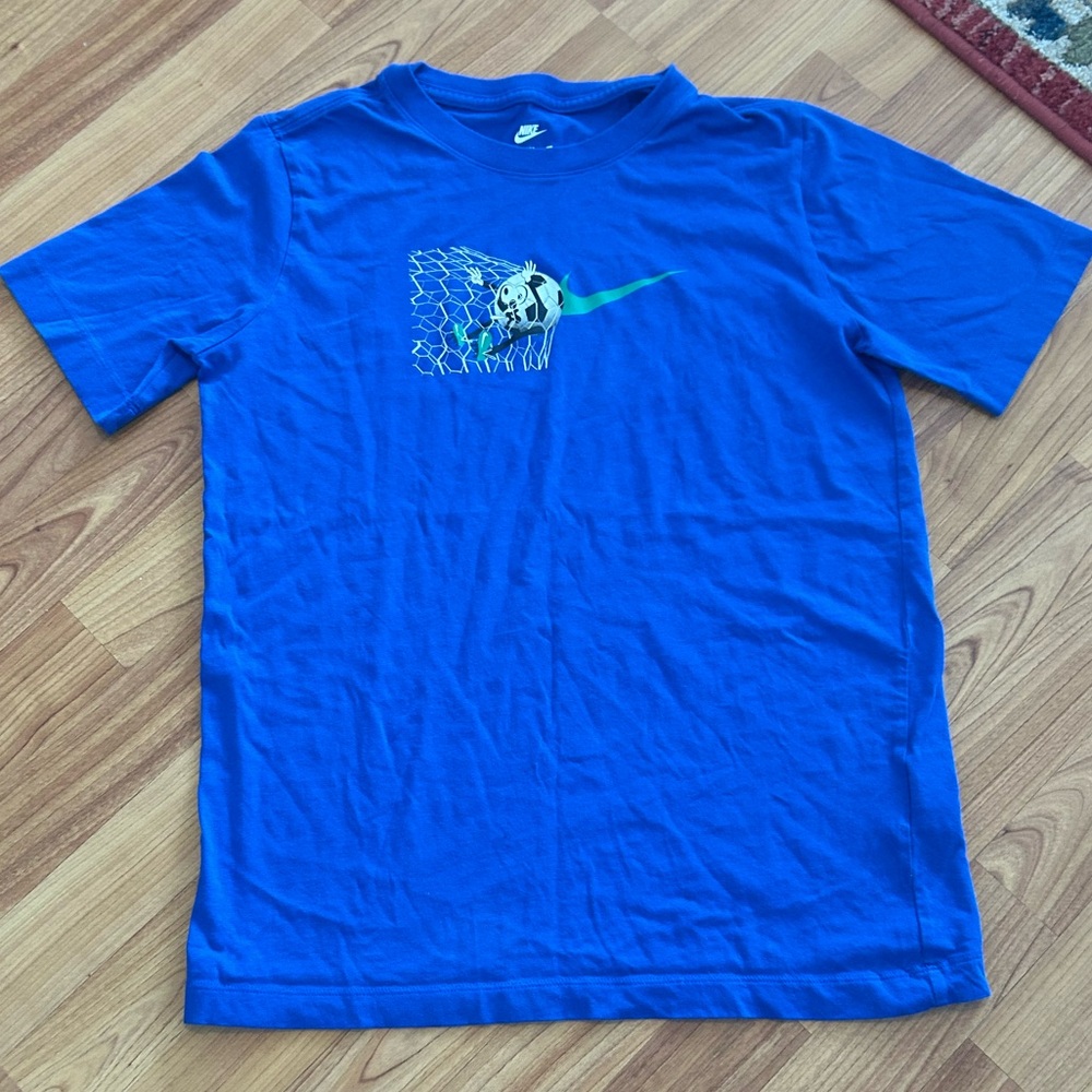 Nike boys youth XL short sleeve soccer net blue cotton tee 18 20